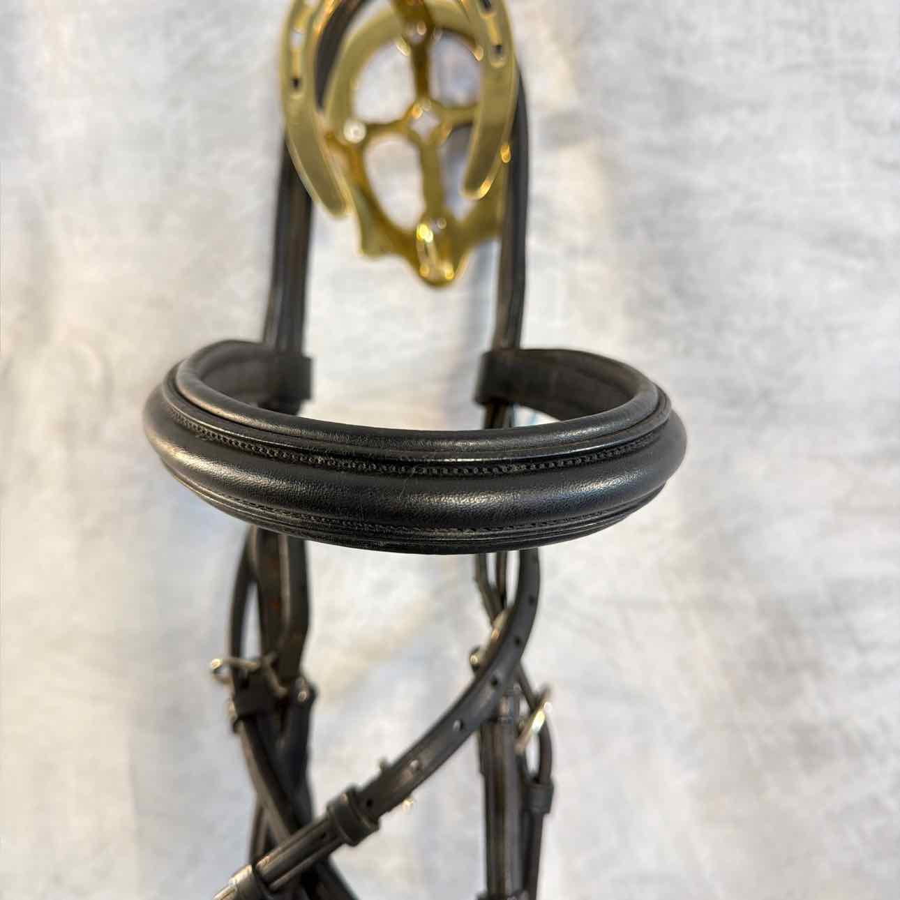 DRESSAGE SNAFFLE BRIDLE DYON (Gebraucht) in Zürich für CHF 260 - mit DRESSAGE SNAFFLE BRIDLE DYON (Gebraucht) in Zürich für CHF 260 - mit