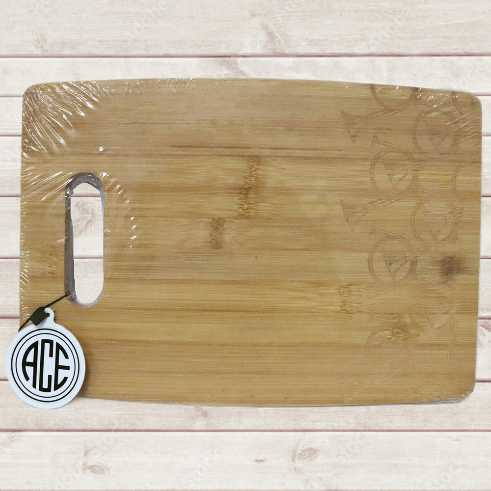 NEW ACE Equestrian Bamboo Cutting Board Hunting Horn Design Good